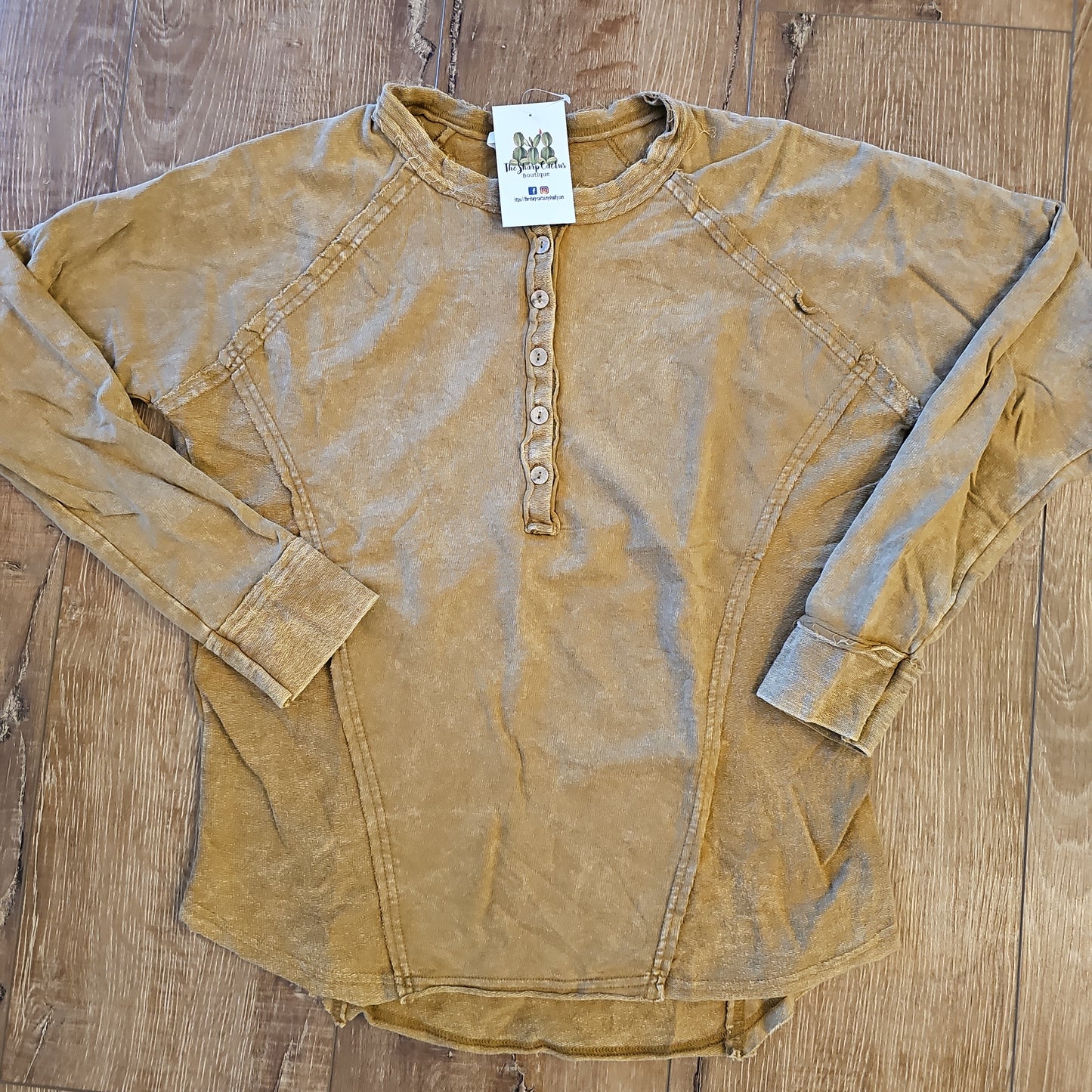 Henley Raglan w/ Buttons