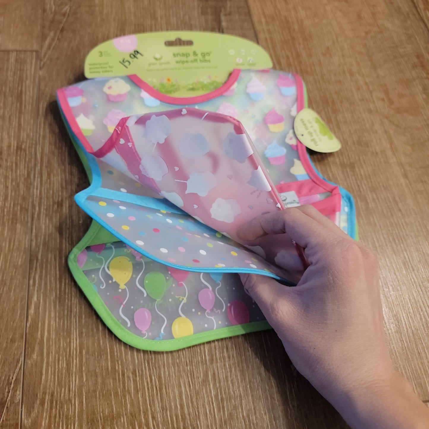 Snap & Go Roll Up Bibs