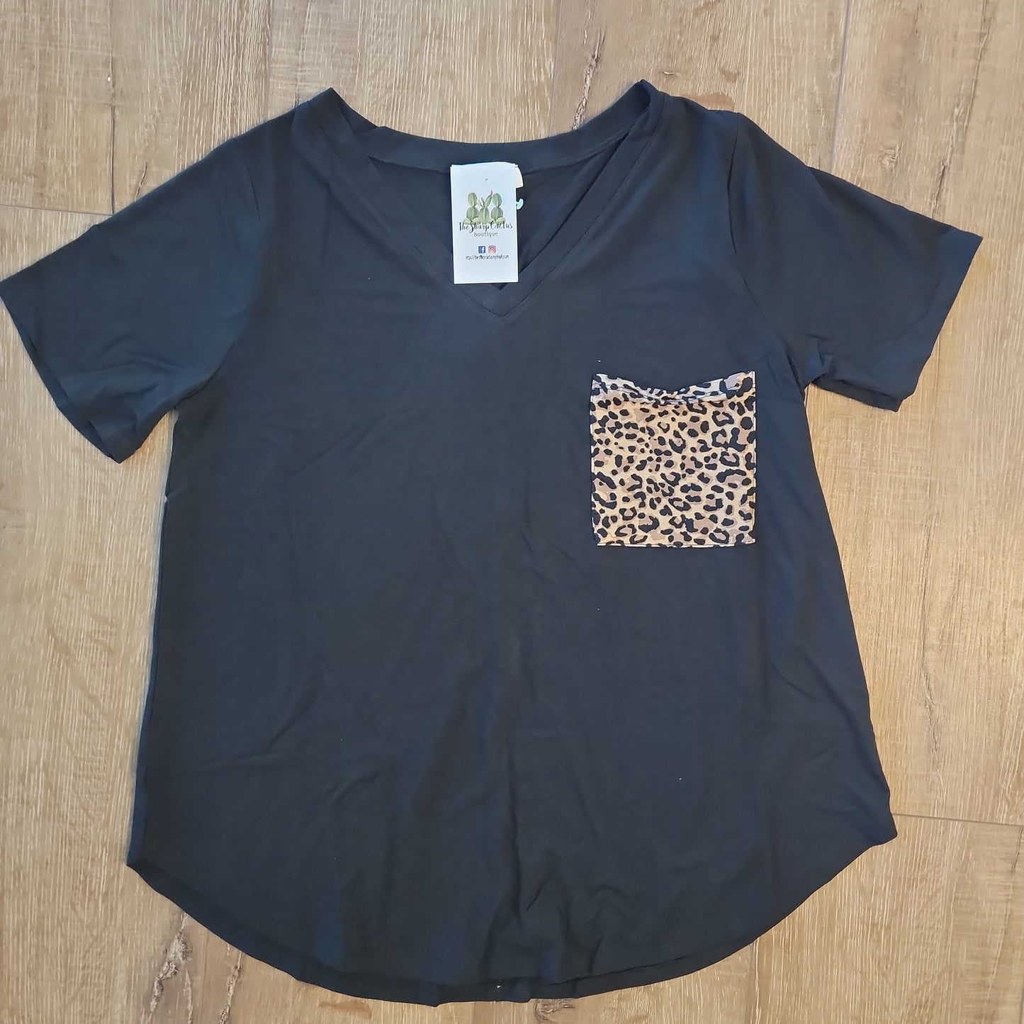 Leopard Vneck Pocket Tee