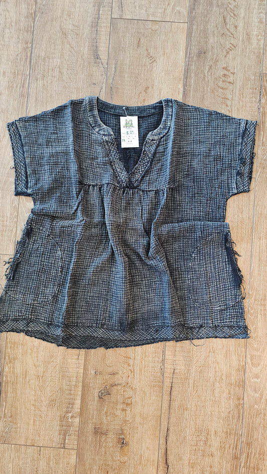 Gauze Vneck Mineral Wash