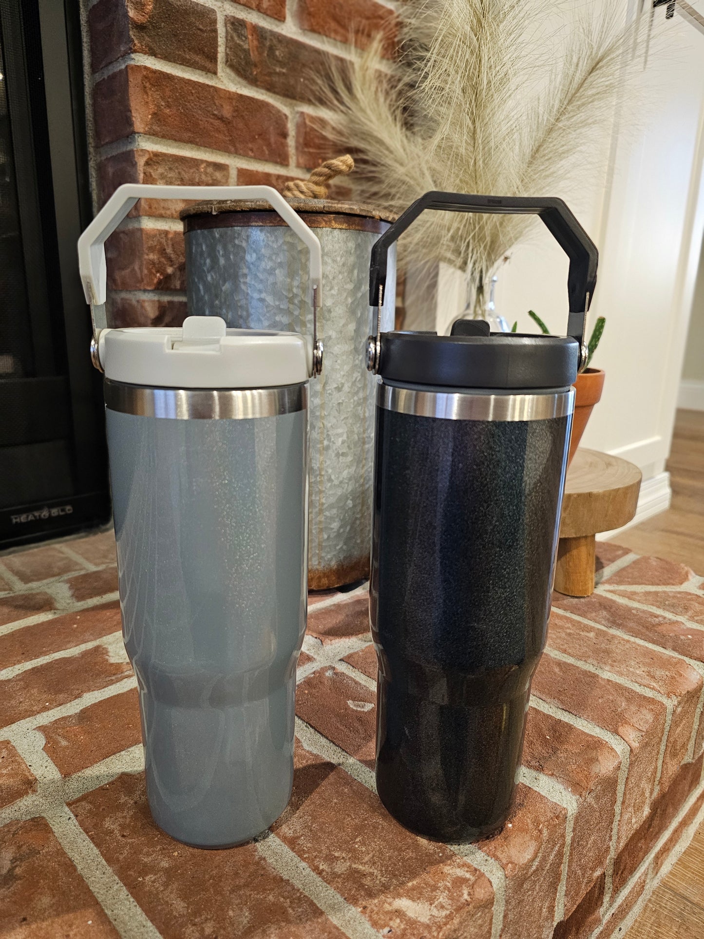 30oz Flip Top Tumbler