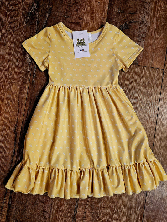 Yellow Floral Dress 😍🌞🌸